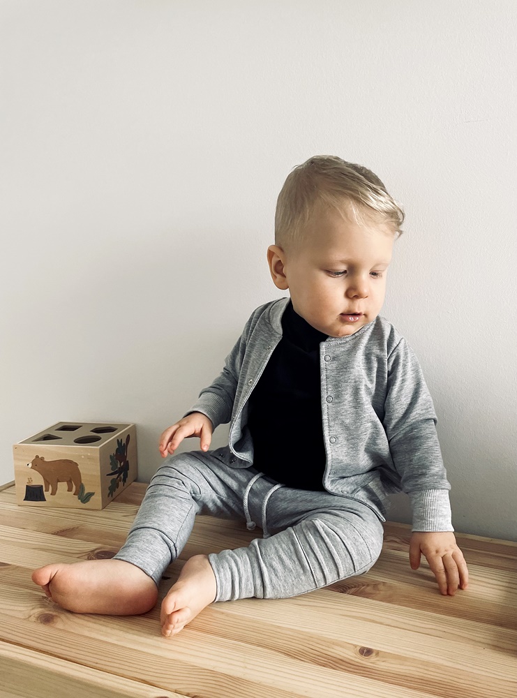 KOMPLET bomberka + spodnie PRZESZYCIA