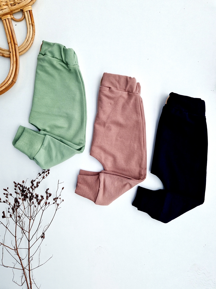 SPODNIE baggy klasyczne kieszeń II BASIC KOLORY