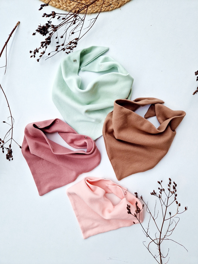 Czapka prążkowana PUDER - różne fasony