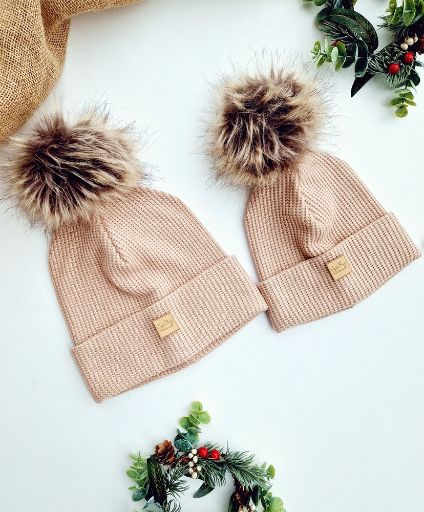 Czapka sweterkowa BEŻ klasyczny