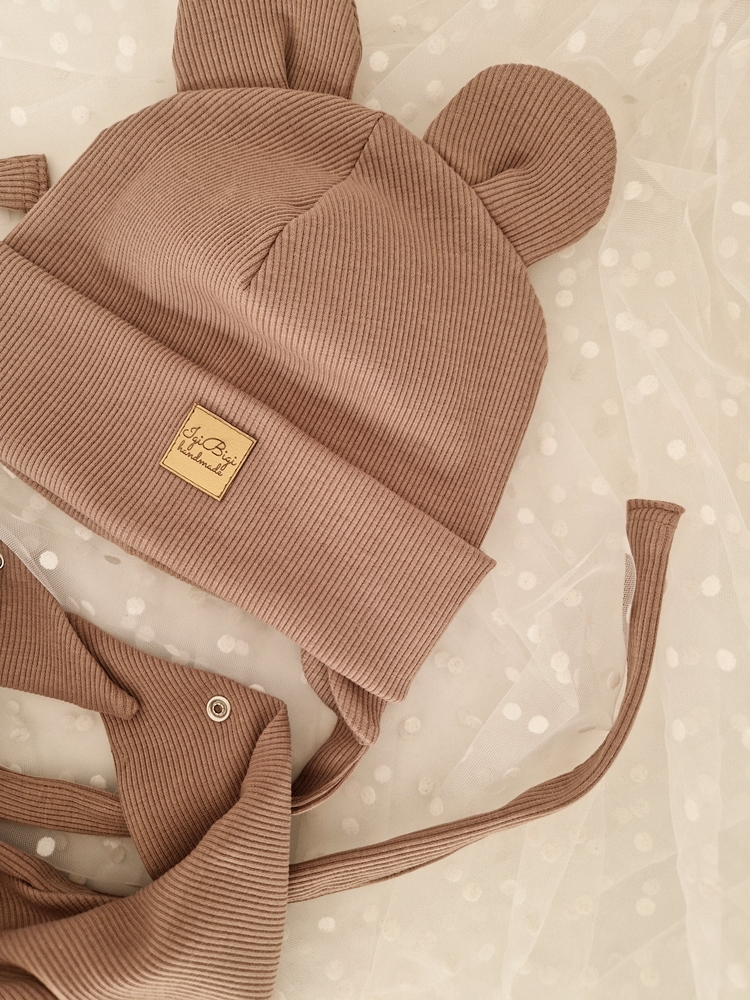 Czapka prążkowana WIĄZANA kolory