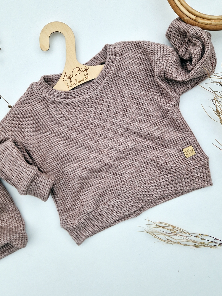 SWETEREK  oversize  MLECZNA CZEKOLADKA