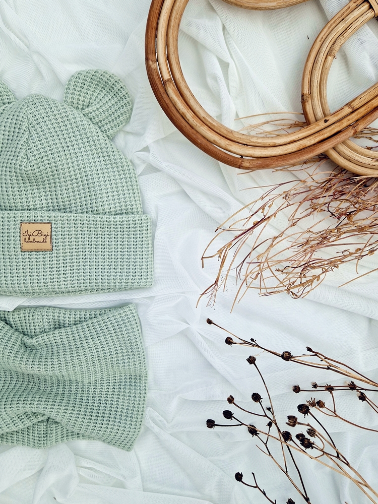 Czapka sweterkowa EUKALIPTUS