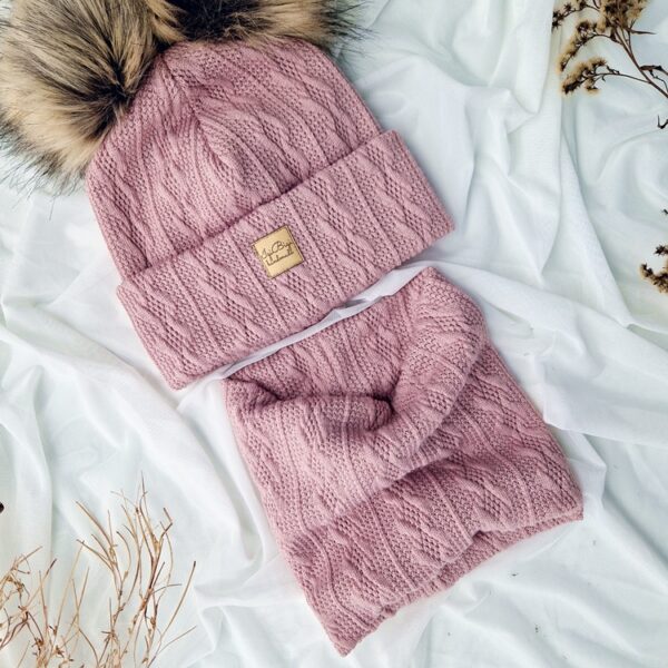 Czapka sweterkowa BRUDNY RÓŻ limitowana