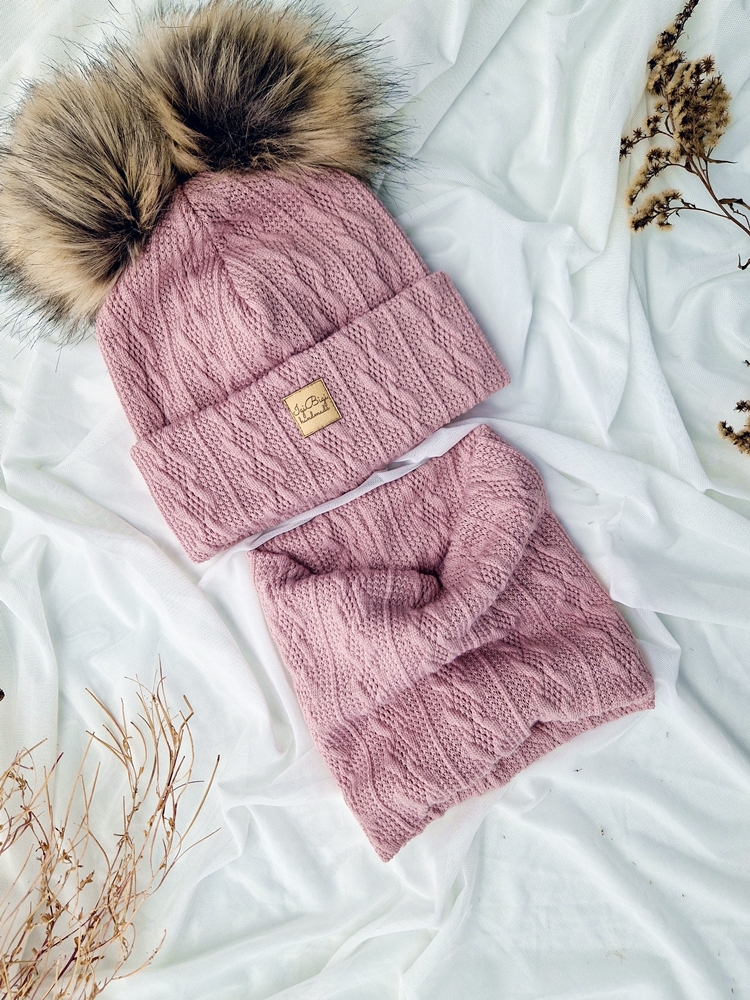 Czapka sweterkowa BRUDNY RÓŻ limitowana