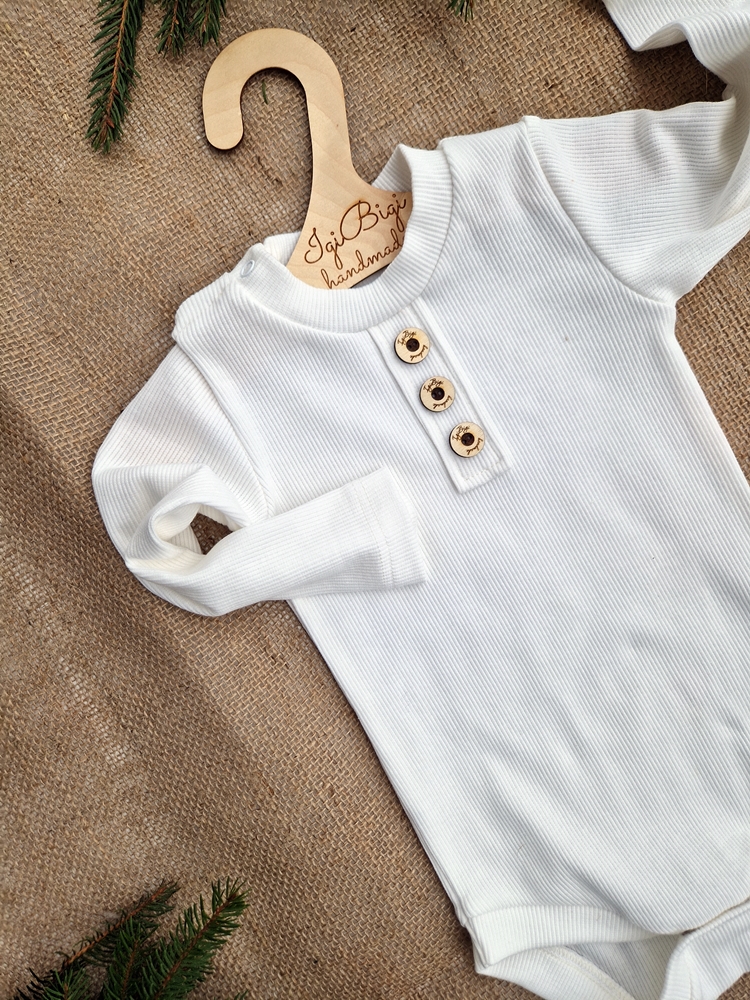 BODY/LONG chłopięcy prążkowany z guzikami