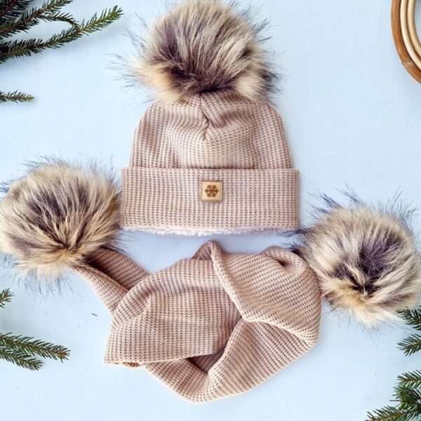 Czapka sweterkowa BEŻ z polarkiem