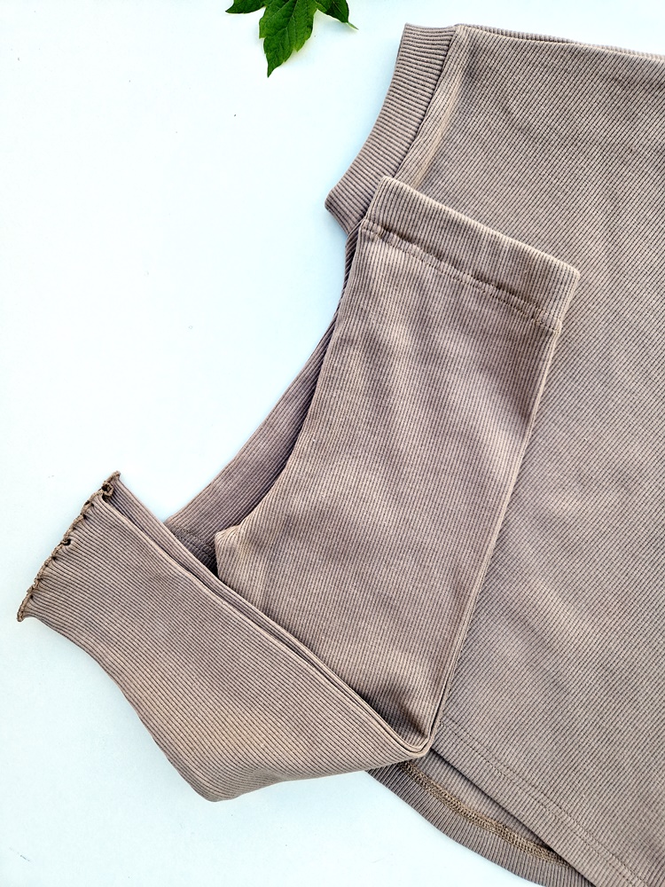 LEGGINSY prążkowane FALBANKA KOLORY