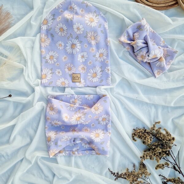 Czapka prążkowana DAISY FIOLET