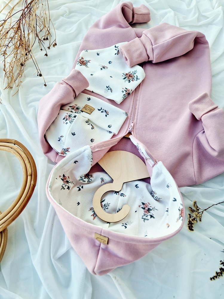 KOMBINEZON dresówka drapana BRUDNY RÓŻ little flowers