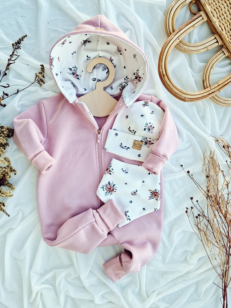 KOMBINEZON dresówka drapana BRUDNY RÓŻ little flowers