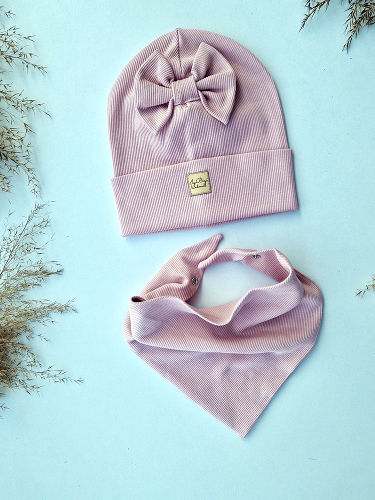 Czapka prążkowana Z KOKARDKĄ KOLORY