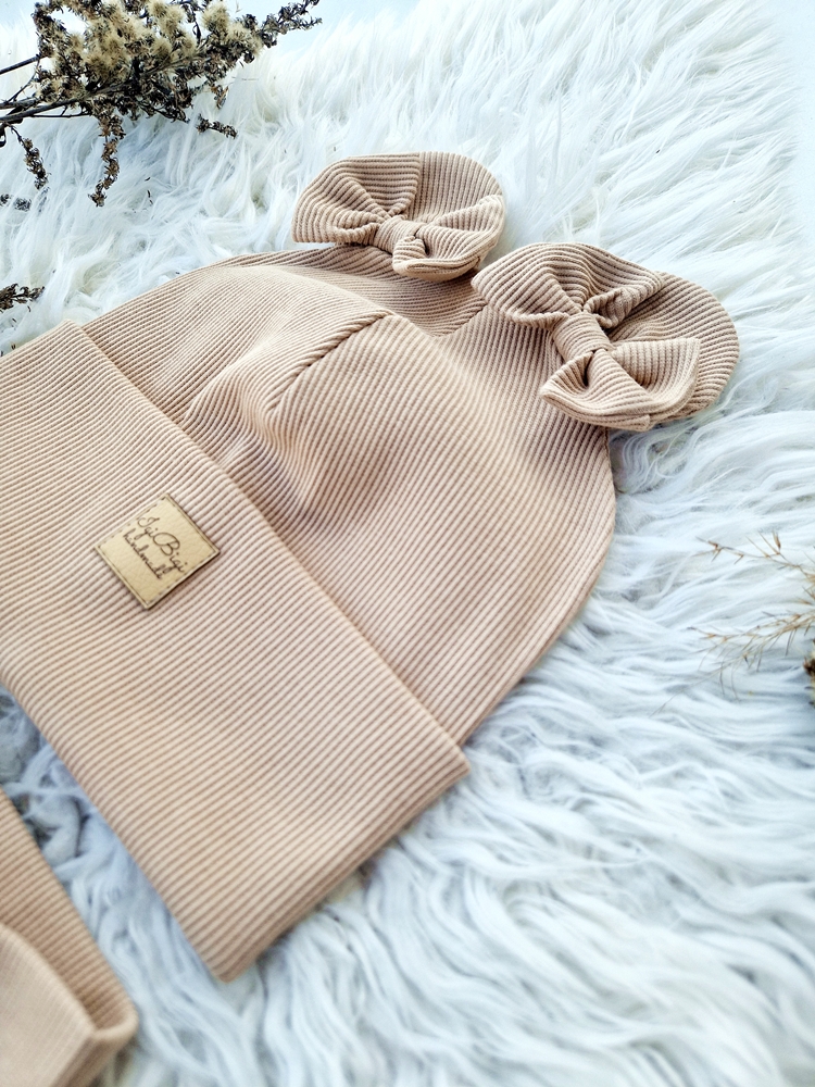 Czapka prążkowana USZATKA double bows KOLORY