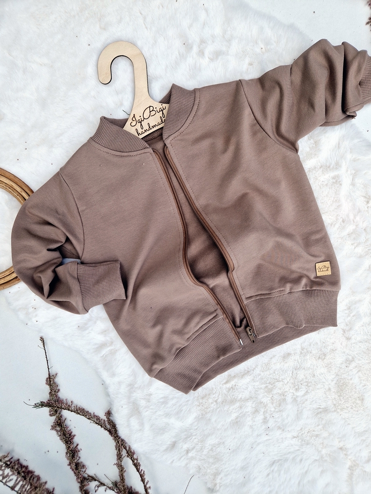 BOMBERKA zamek LATTE