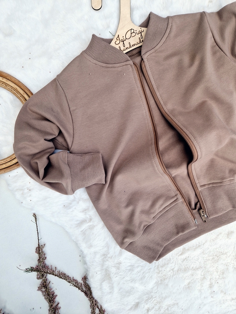 BOMBERKA zamek LATTE