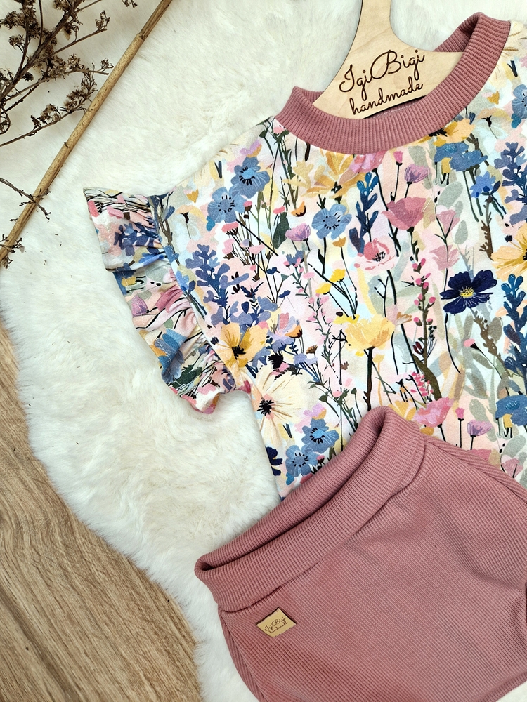 KOMPLECIK bluzeczka oversize BLUE MEADOW + majtaski brudny róż