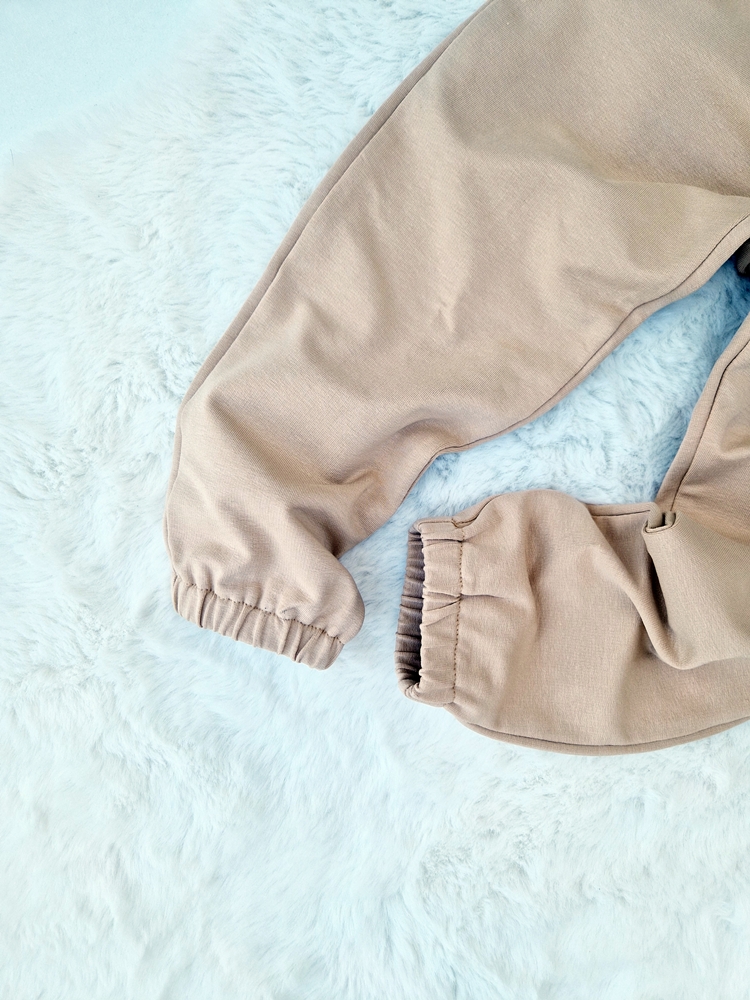 SPODNIE dresowe dziewczęce BEŻ