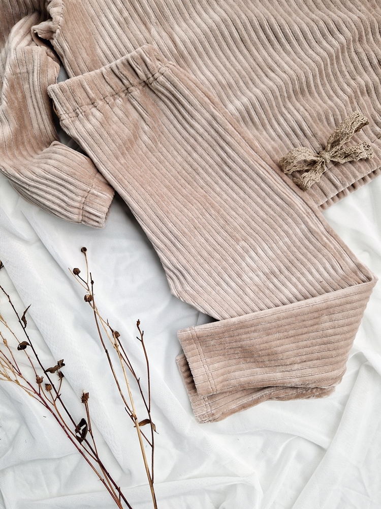 Dresik welurek prążek BEŻ