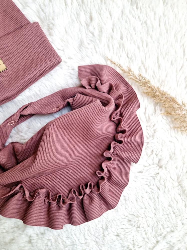 Czapka prążkowana JAGODA