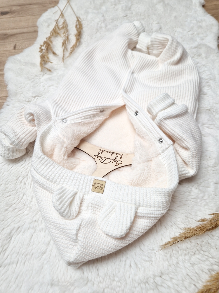 Kombinezonik SWETERKOWY OCIEPLANY śmietanka