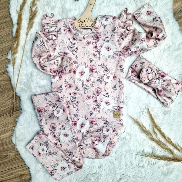 Body+legginsy prążkowane ROSE FLOW