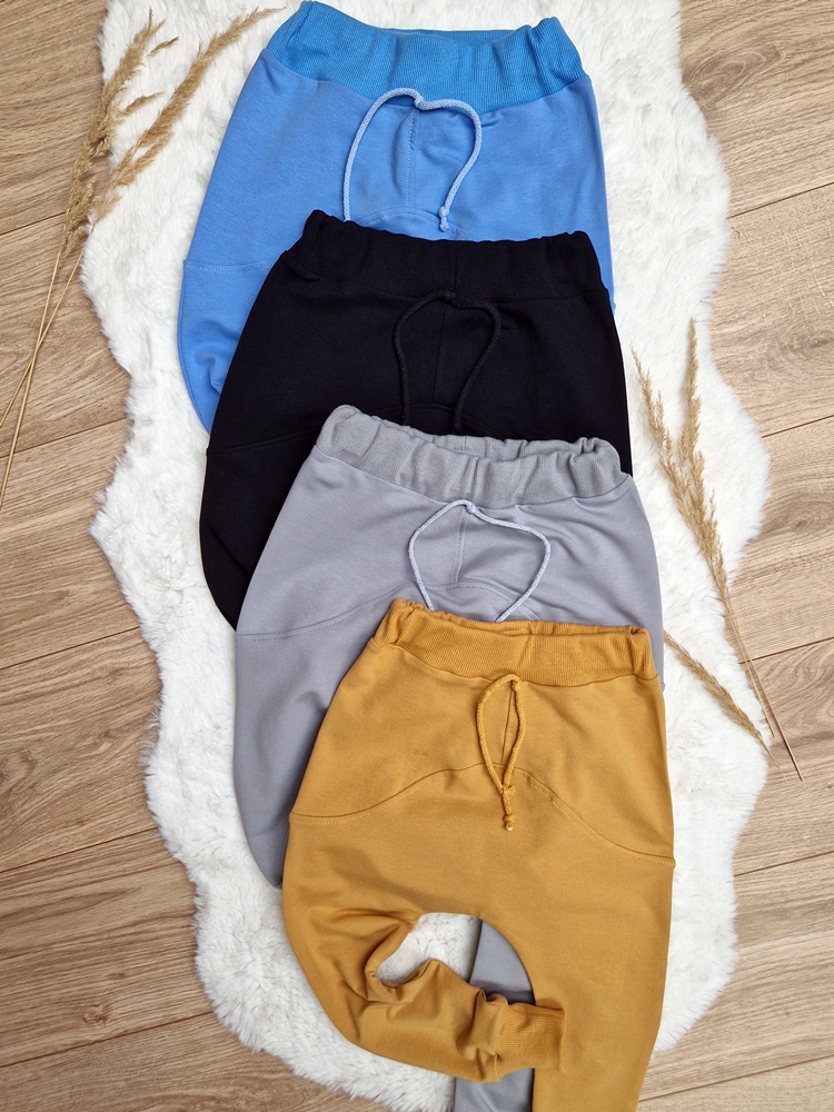 Spodnie chłopięce LOW niebieski