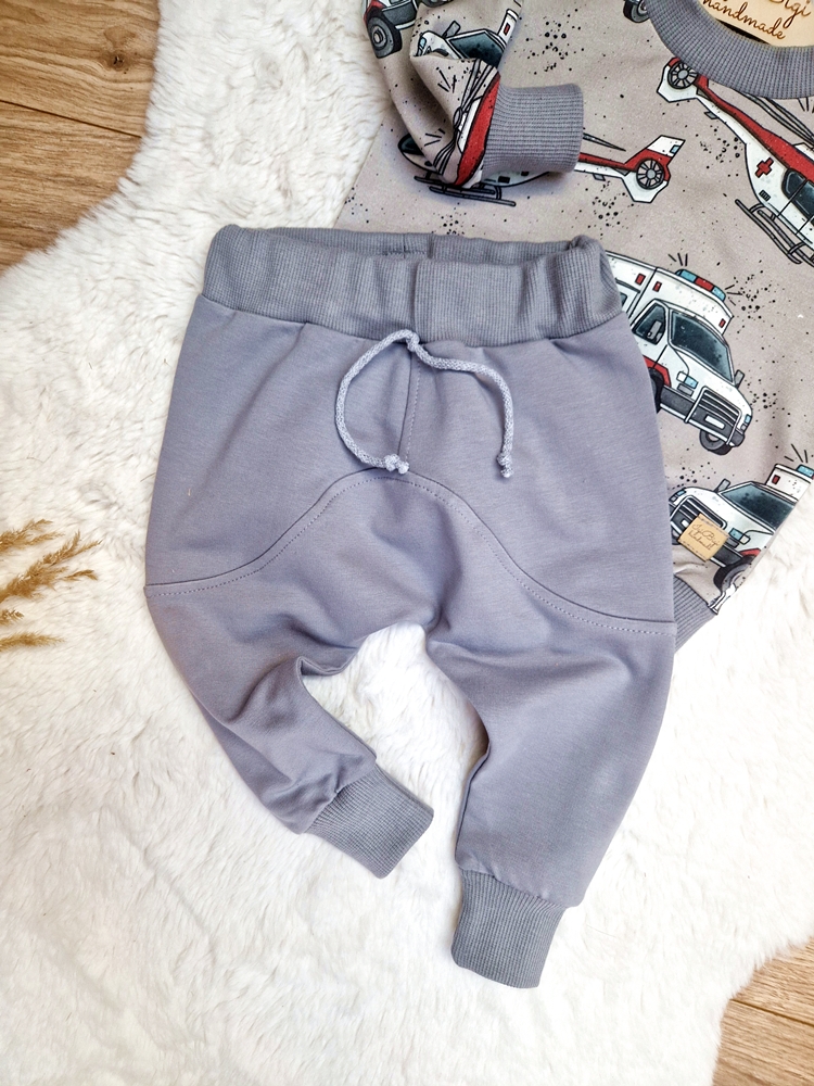 Spodnie chłopięce LOW kolory