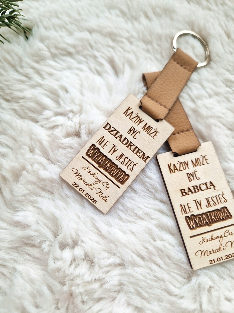 BRELOCZEK wyjątkowy BABCIA/DZIADEK/PRADZIADEK