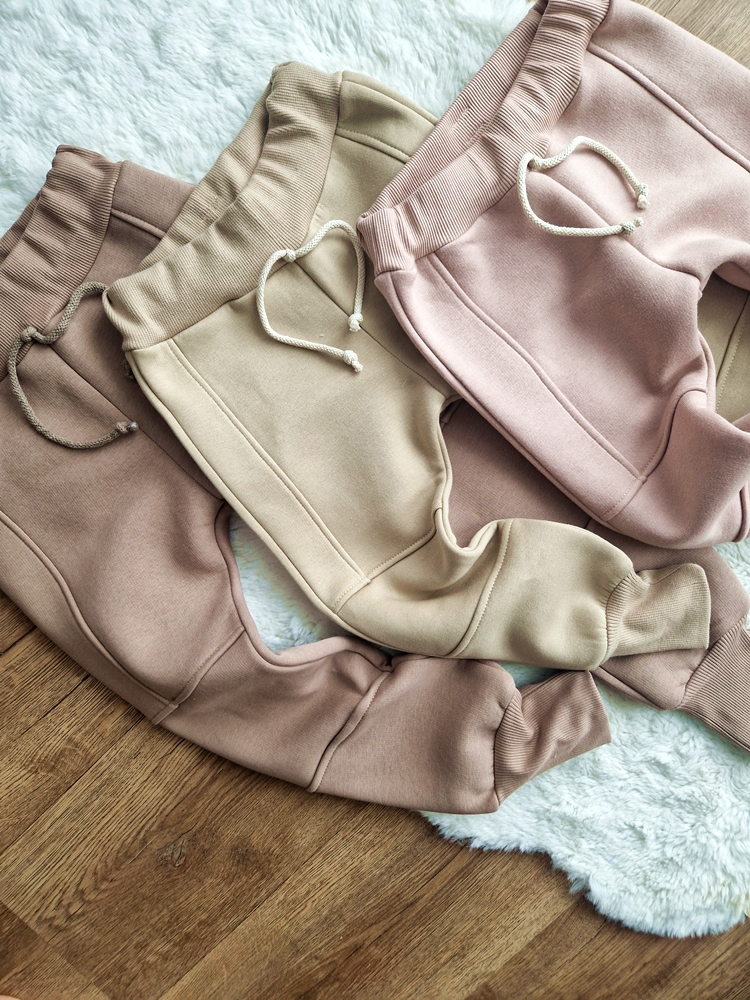 Spodnie ocieplane DRES joggersy