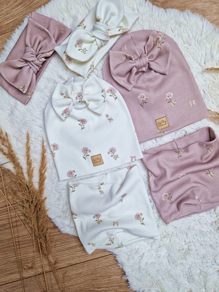 Czapka prążkowana PEONY 2kolory