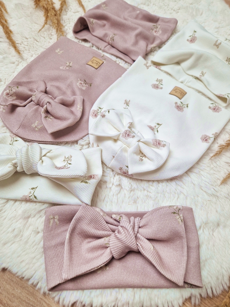 Czapka prążkowana PEONY 2kolory