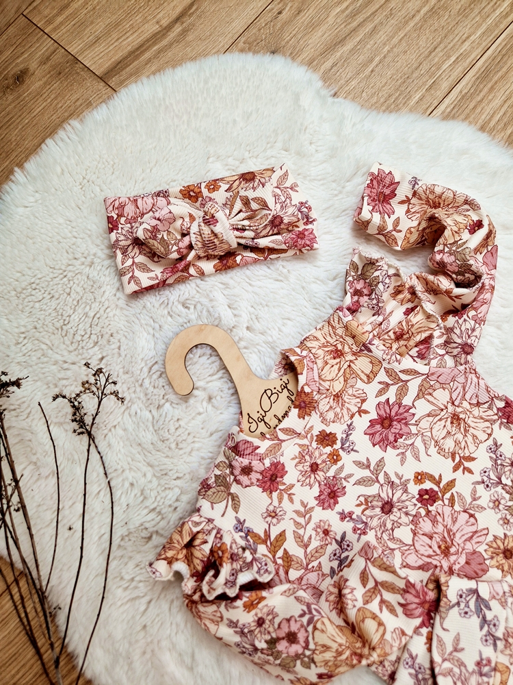 Body+legginsy prążkowane RETRO FLOW