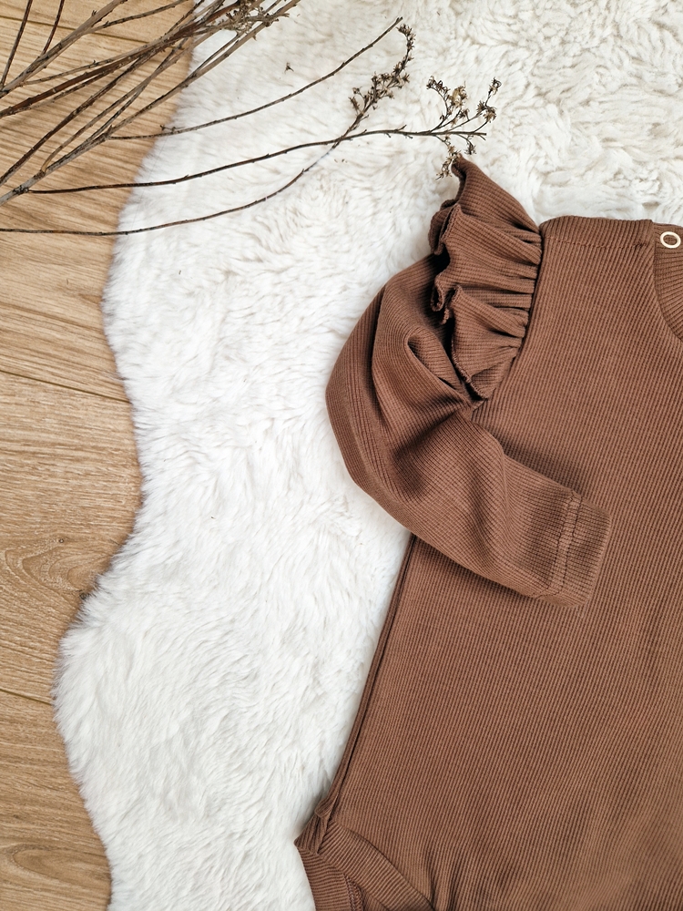 Body+legginsy prążkowane PRALINA