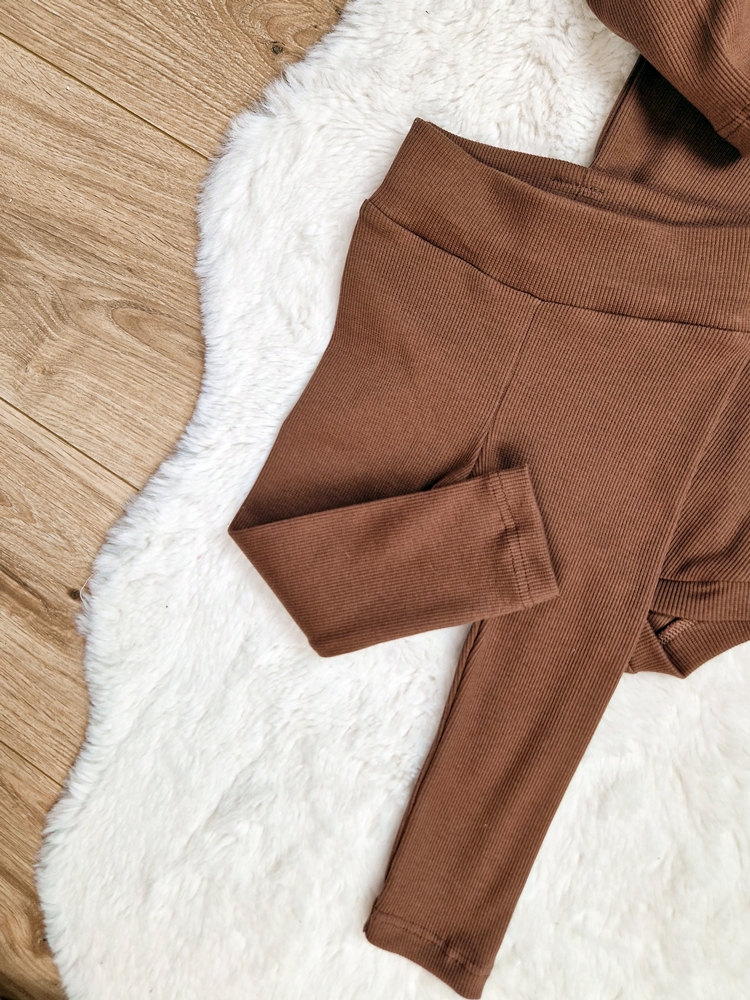 Body+legginsy prążkowane PRALINA