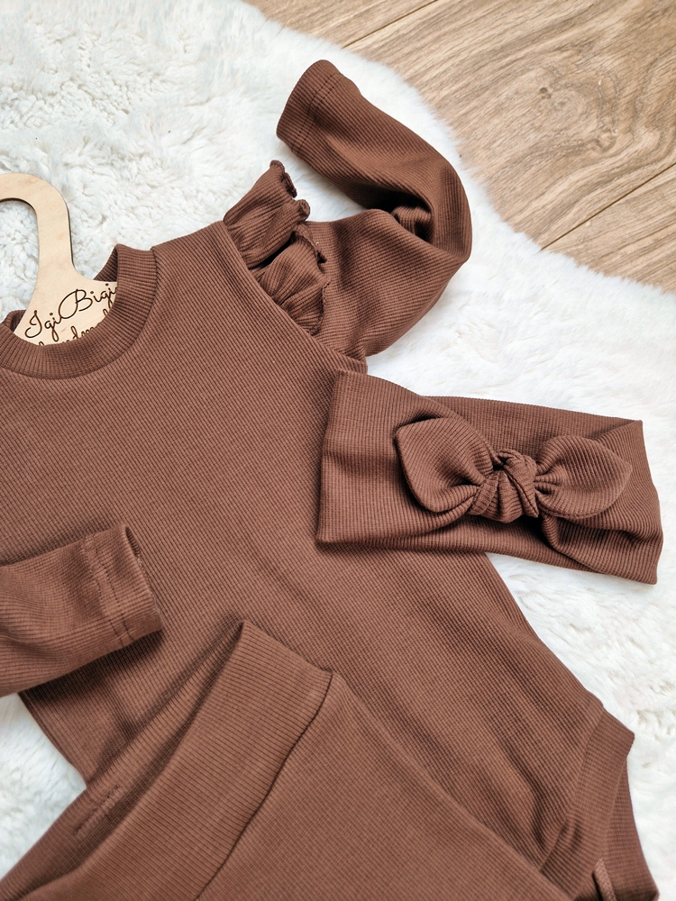 Body+legginsy prążkowane PRALINA