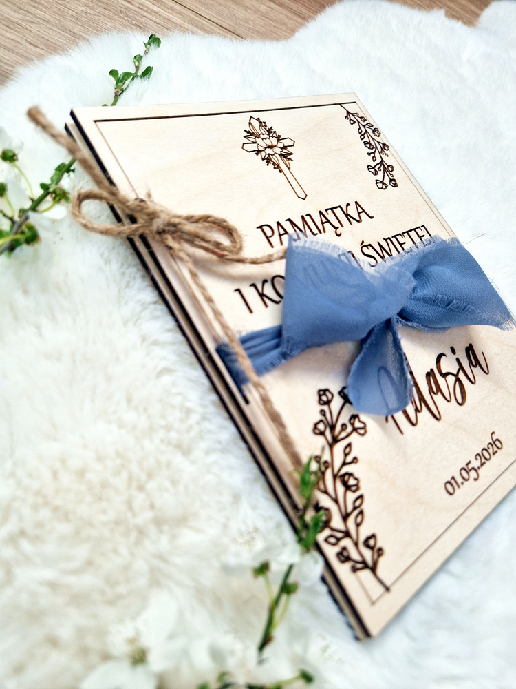 Pamiątka komunijna kartka KOKARDA personalizowana