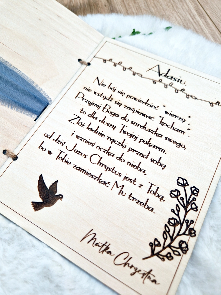 Pamiątka komunijna kartka KOKARDA personalizowana